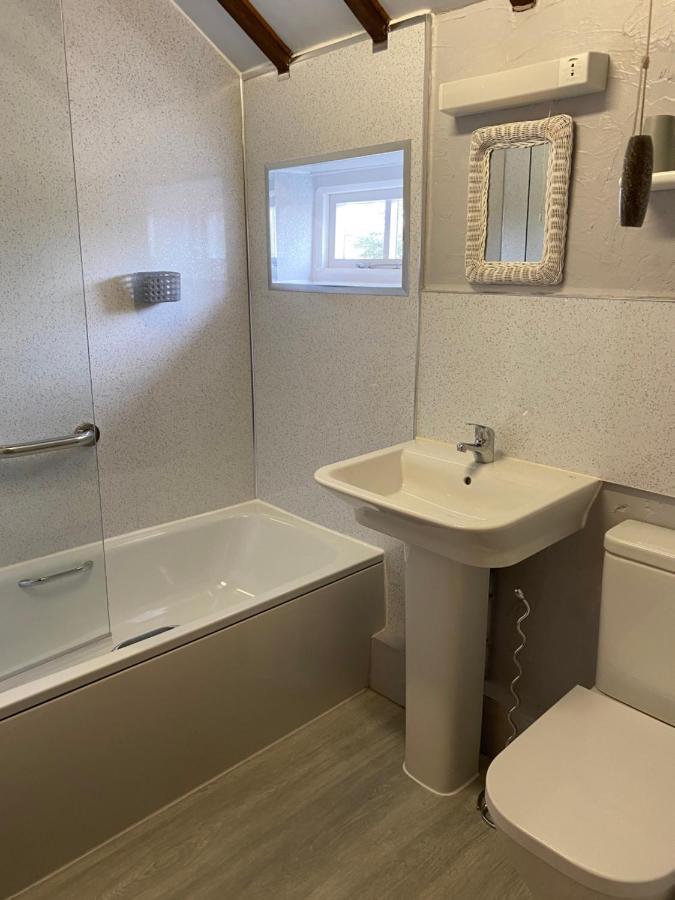 Bank Farm Cottages Нантуич Екстериор снимка